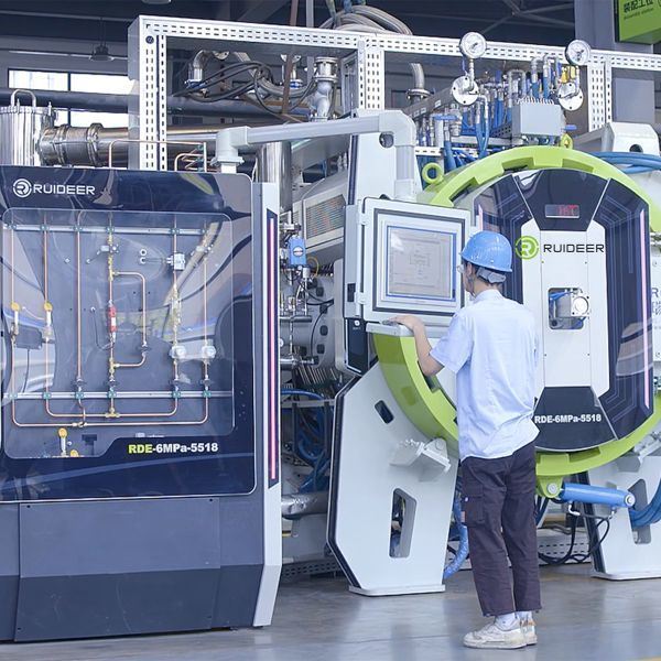 فرن تفريغ عالي لمدة 12 شهرًا مع قضيب تسخين من الجرافيت ومزود طاقة غير منقطع (UPS) بضمان 80 دقيقة